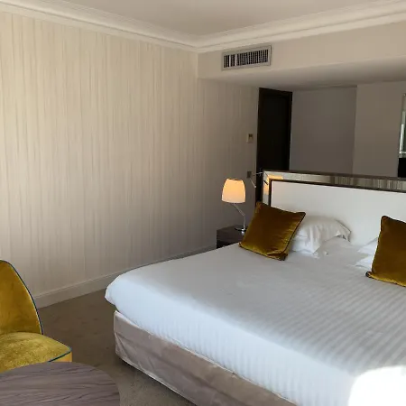 Hotel Le Canberra