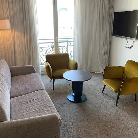 Hotel Le Canberra