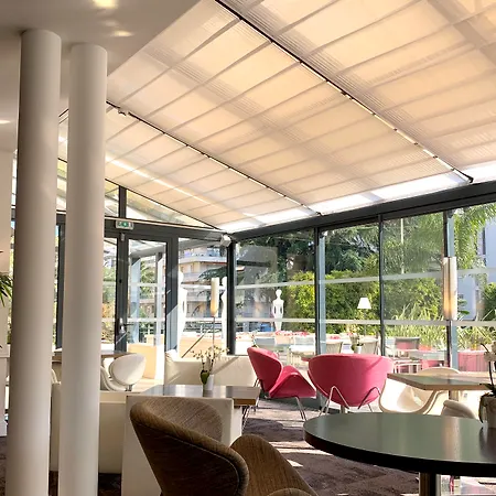 Hotel Le Canberra