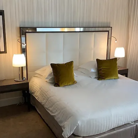 Le Canberra 4* Cannes